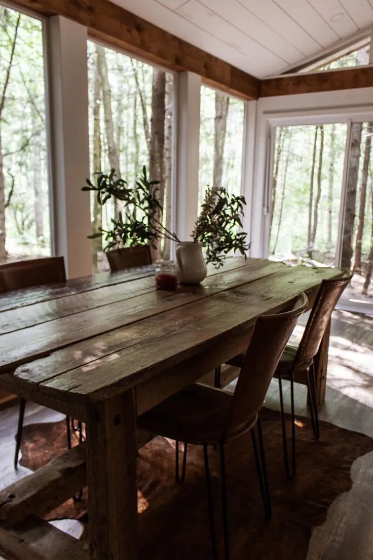 cottagecore,home decor,dining,outdoorsy,cabin in the woods,into the woods,travel,airbnb,woodsy,dining room